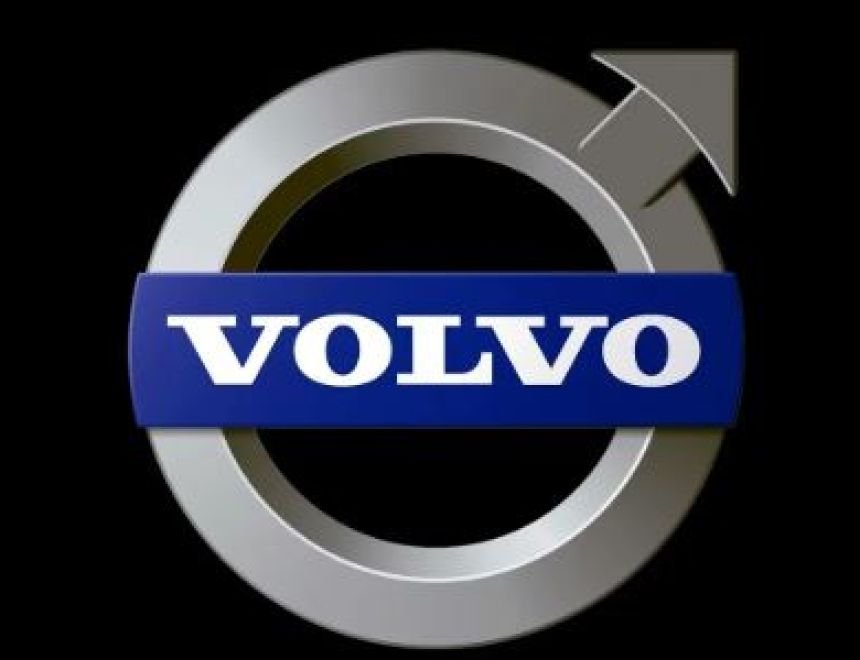 «فولفو» تعلق مبيعات بعض السيارات في أميركا بسبب الرسوم الجمركية