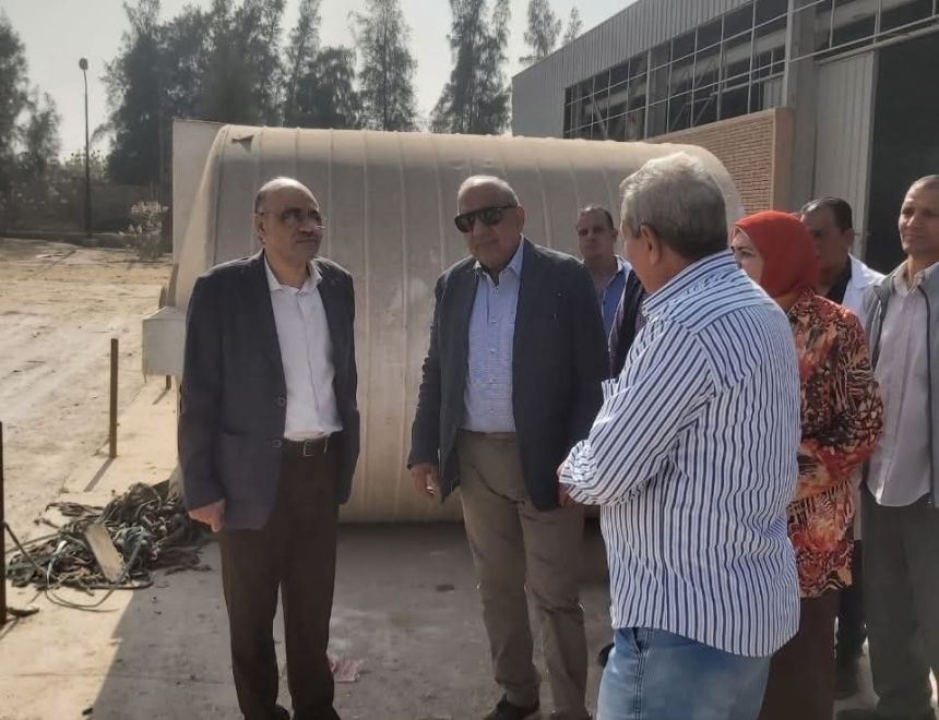 وزير الكهرباء والطاقة المتجددة يتفقد مجمع الوحدات التكنولوجية التابع لهيئة المواد النووية بمنطقة أنشاص