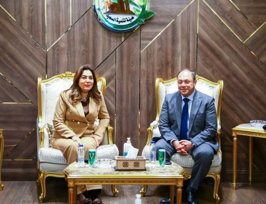 «تنمية الصعيد» يعقد اجتماعه بحضور وزيرة التنمية المحلية وتشهد إطلاق الموقع الإلكتروني الجديد للهيئة