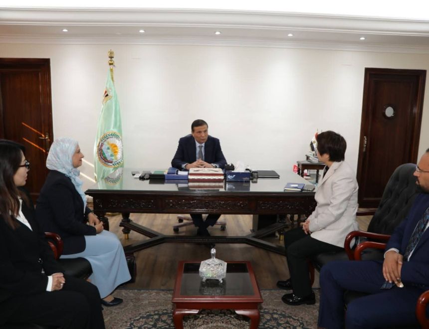 وزير الزراعة يبحث مع وفد صيني مستجدات إنشاء مصنع متطور للمبيدات بتكنولوجيا عالمية في مصر