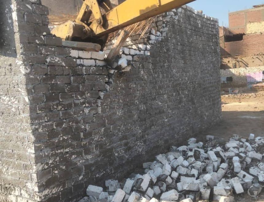 &nbsp;وزيرة التنمية المحلية تستعرض تقريراً حول نتائج الأسبوع الأول من الموجة الـ28 لإزالة التعديات 