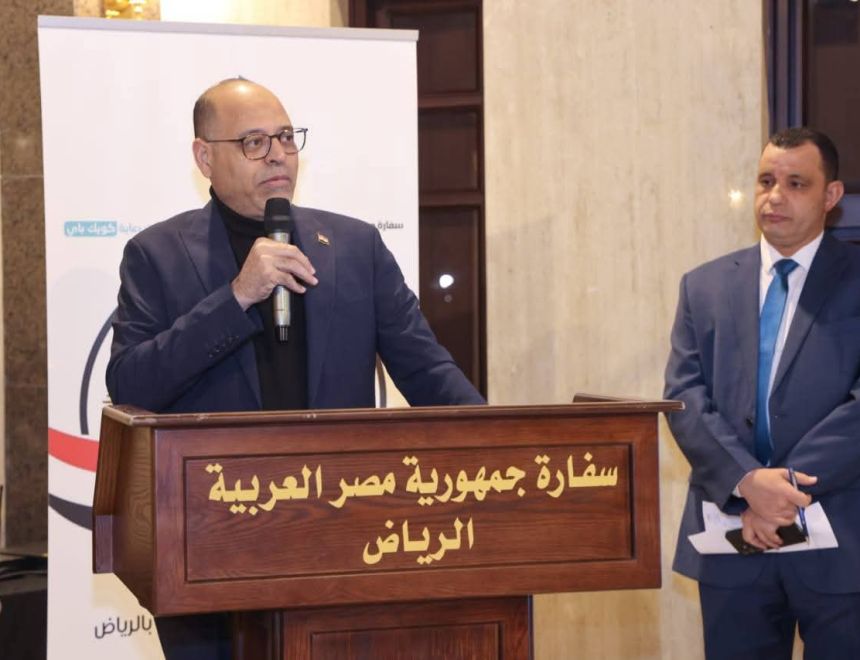 وزير العمل يعقد لقاءً موسعًا مع ممثلي الموارد البشرية بالشركات السعودية والجالية المصرية