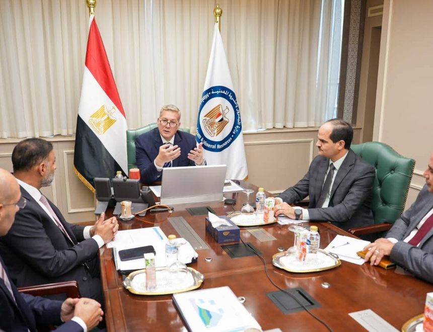 وزير البترول يبحث مع أركيوس إنرجي خططها الطموحة لاستكشاف وإنتاج الغاز