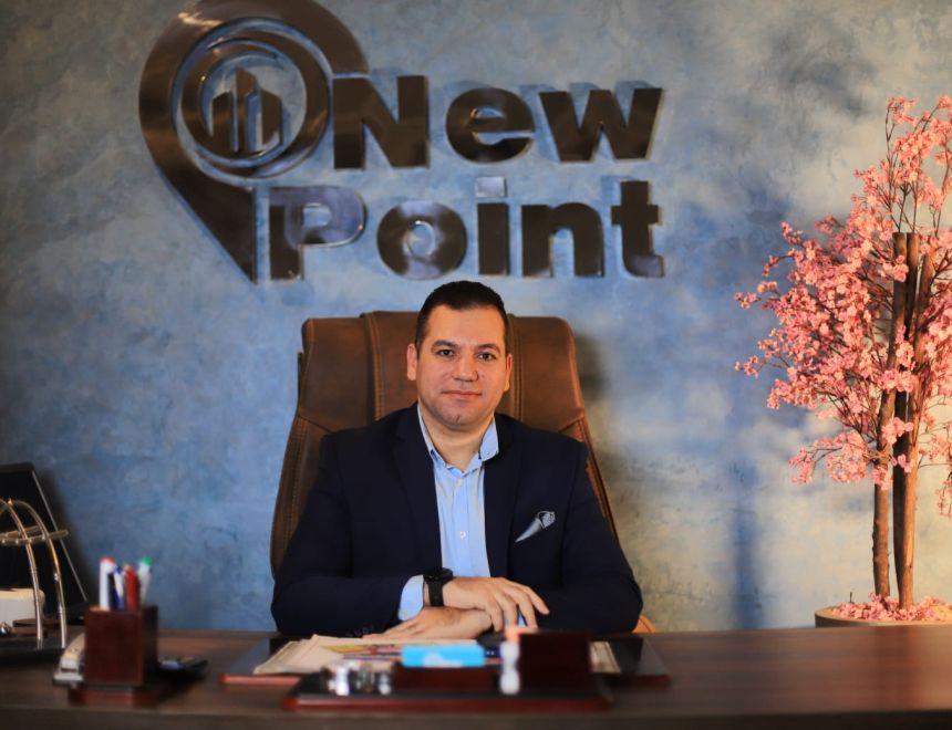 محمد غريب: توترات المنطقة تدفع العرب لشراء العقارات في مصر.. والسكن يتفوق على الاستثمار 