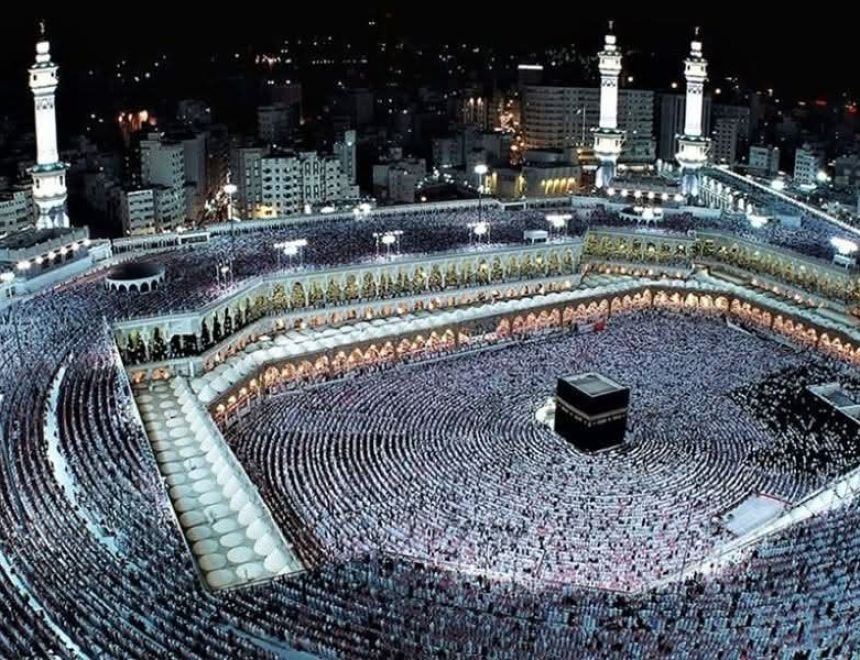 وزارة السياحة والآثار تُكثف استعداداتها الجارية لموسم الحج السياحي لهذا العام