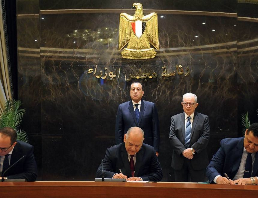  شراكة استراتيجية مع شركة "ترافيجورا المحدودة" لإقامة توسعات جديدة بمجمع الألومنيوم بنجع حمادي بتكلفة استثمارية تصل إلى 900 مليون دولار