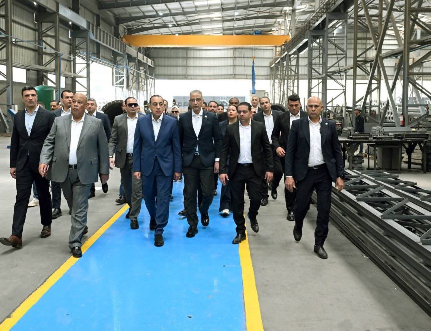 رئيس الوزراء يفتتح مصنع شركة "جالفا للصناعات الهندسية" بالسادس من أكتوبر