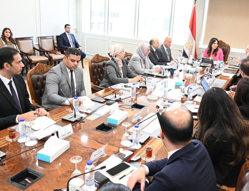 وزيرة الإسكان تستقبل وفدًا من البنك الدولي لبحث تعزيز أوجه التعاون ومناقشة ملفات العمل المشتركة