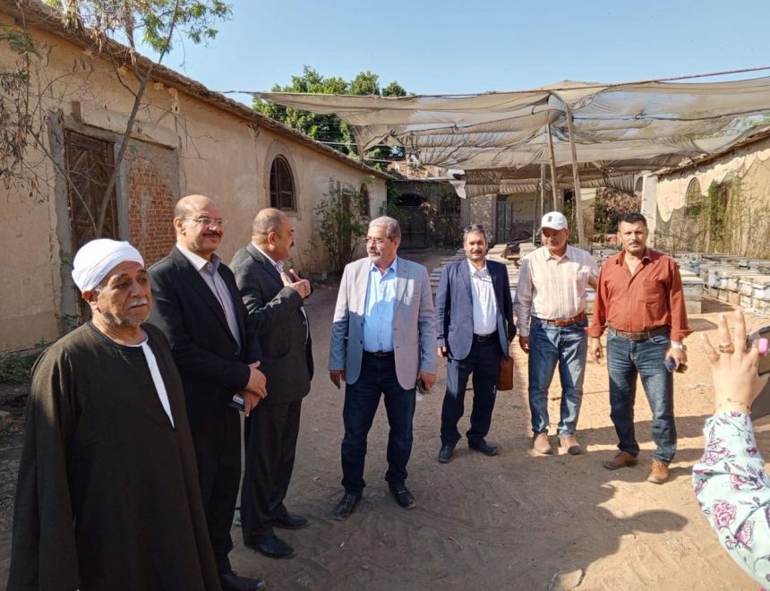 بتكليفات من "فاروق".. رئيس الإصلاح الزراعي يتفقد مشروعات الإنتاج الحيواني وتوريد القمح ومواجهة التعديات بمحافظة الشرقية
