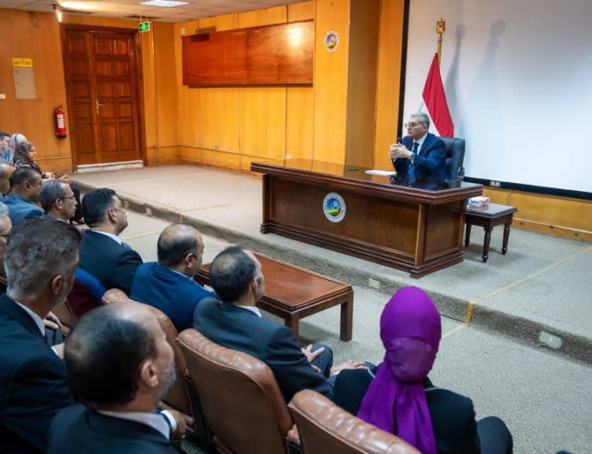 وزير البترول يبحث سبل الارتقاء بمكانة مصر في المؤشرات العالمية للاستثمار التعديني