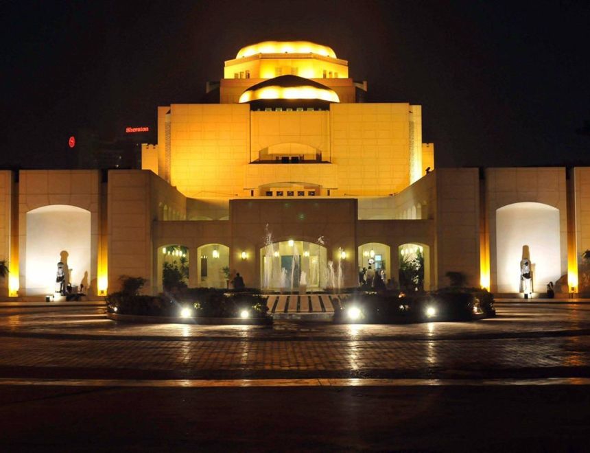 &laquo;ليلة عظيمة&raquo; تفتتح الموسم الفني الجديد لدار الأوبرا المصرية على المسرح الكبير
