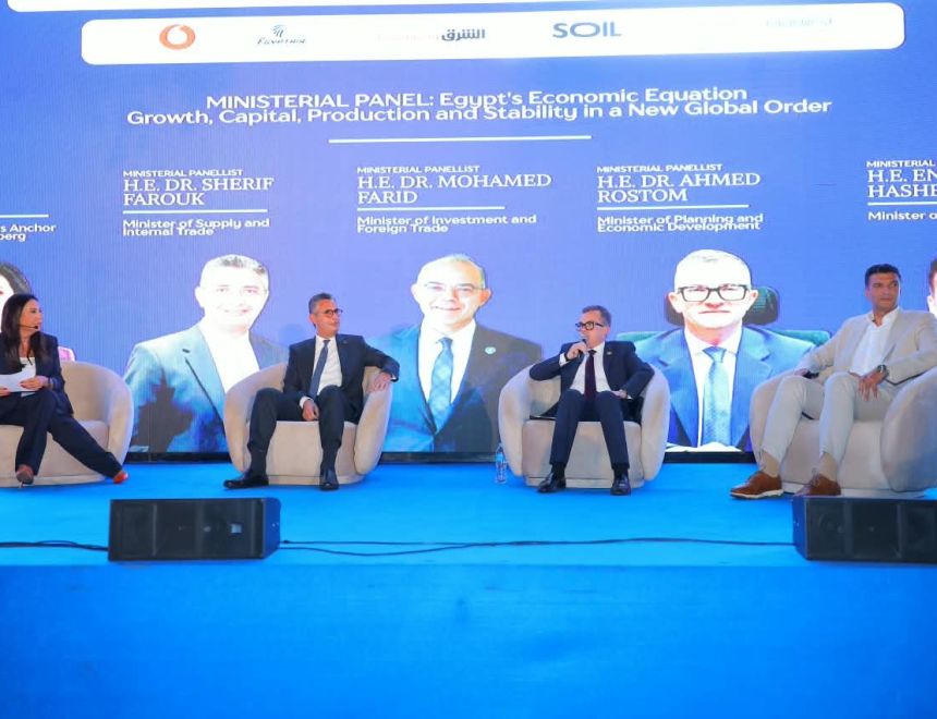 وزير التخطيط: 48% من النمو الاقتصادي في مصر تقوده الصناعة والتجارة والاتصالات
