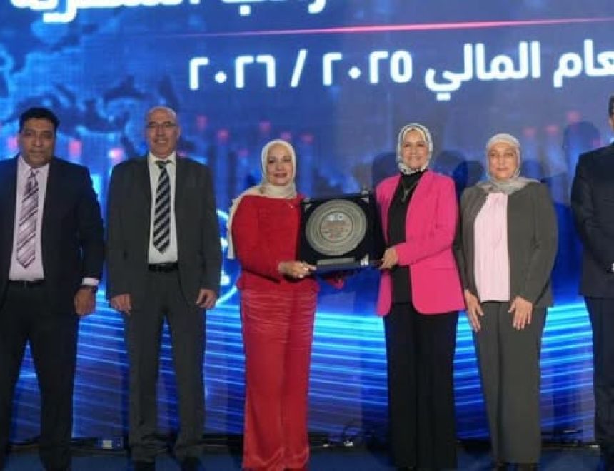 الضرائب و&laquo;إي فاينانس&raquo; تعززان الشراكة الرقمية لتطوير الخدمات وتيسير الإجراءات على الممولين