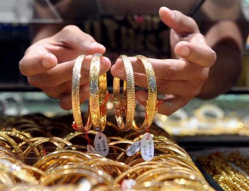 الذهب يكسب 120 جنيهًا خلال أسبوع.. تعرف على سعر عيار 21 والجنيه الذهب