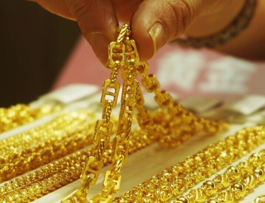 أسعار الذهب اليوم الثلاثاء 6 أكتوبر 2026.. عيار 21 يرتفع وعيار 24 يسجل 7017 جنيهًا