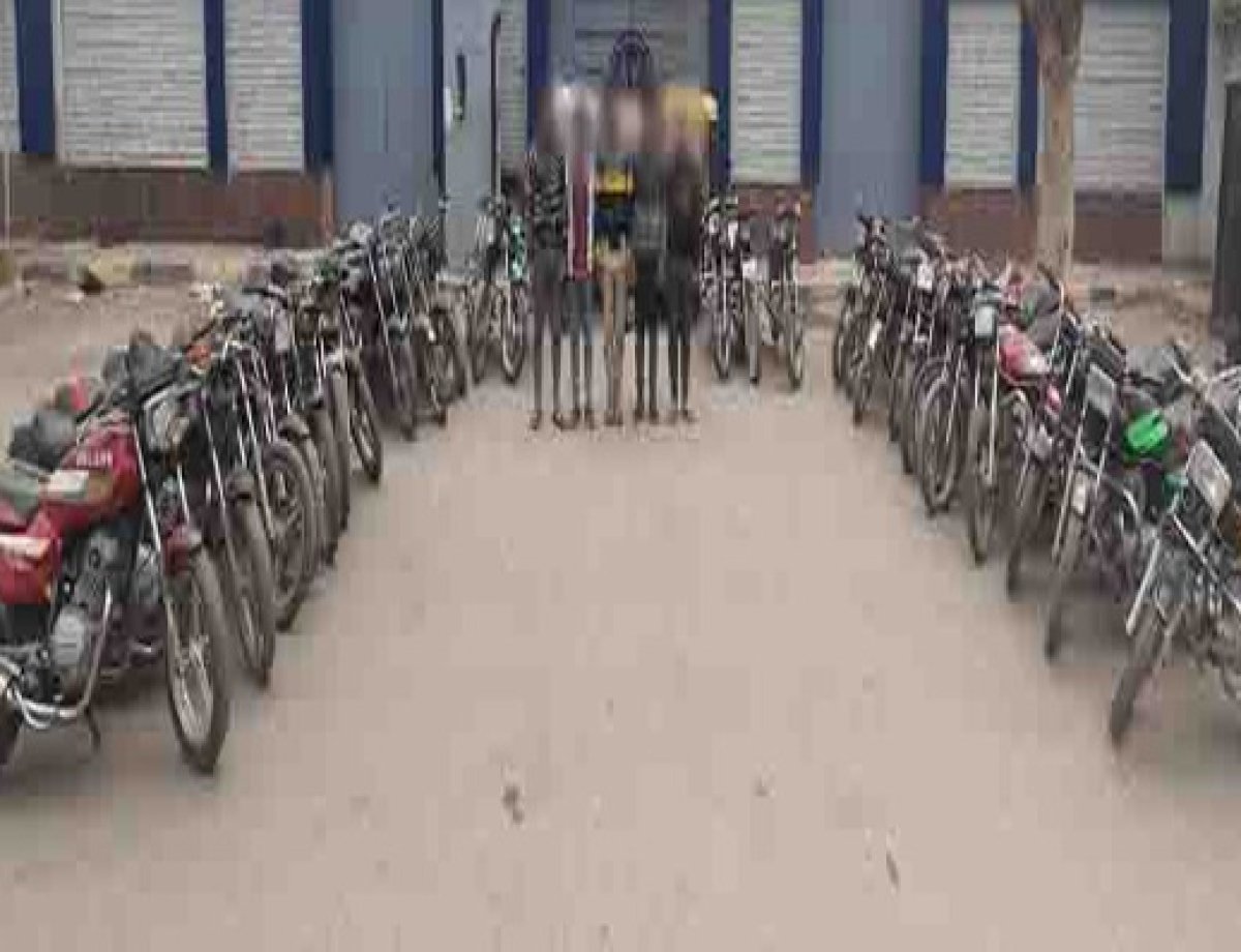 عصابة عابرة للمحافظات.. سقوط لصوص الدراجات النارية بعد 30 واقعة سرقة