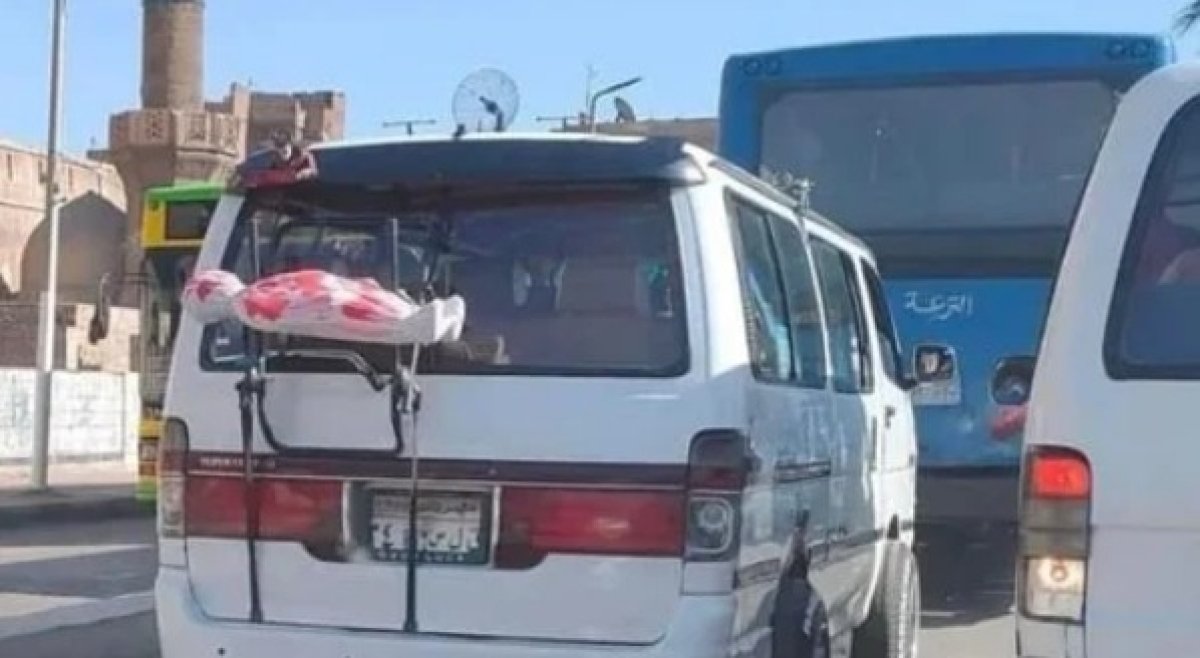 الداخلية تكشف حقيقة الطفل المكفن على ظهر ميكروباص بالمقطم