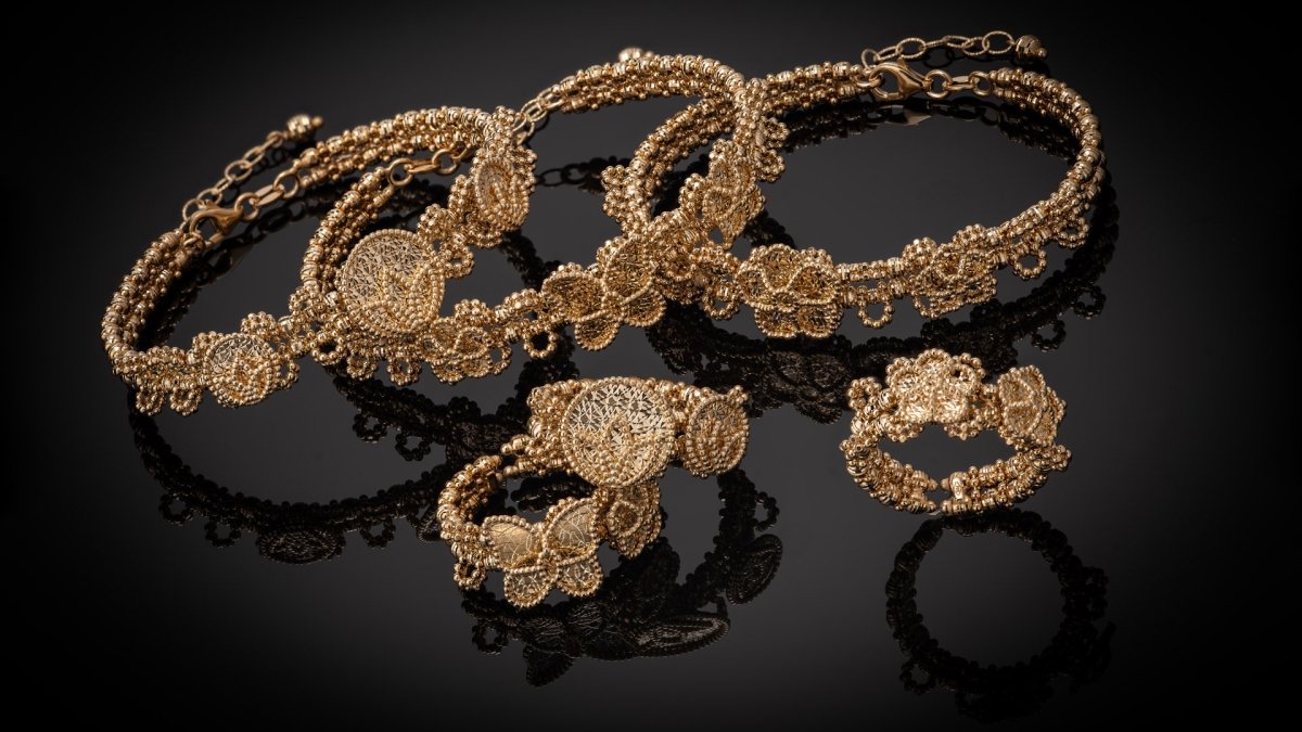 أسعار الذهب اليوم الأحد 9-4-2023