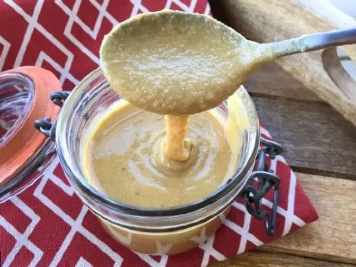 القبض على صاحب مصنع لإنتاجه "طحينة" من بودرة السيراميك