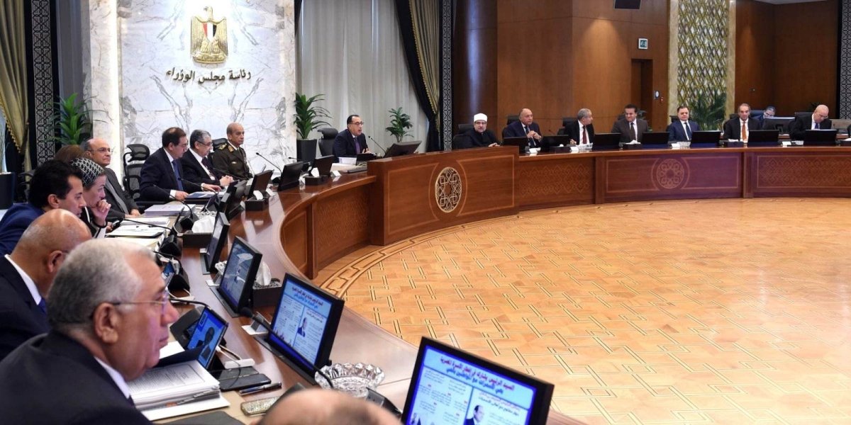 مجلس الوزراء  يوافق على حافز إضافي لتوريد القمح ليصل سعر الأردب إلى 1500 جنيه