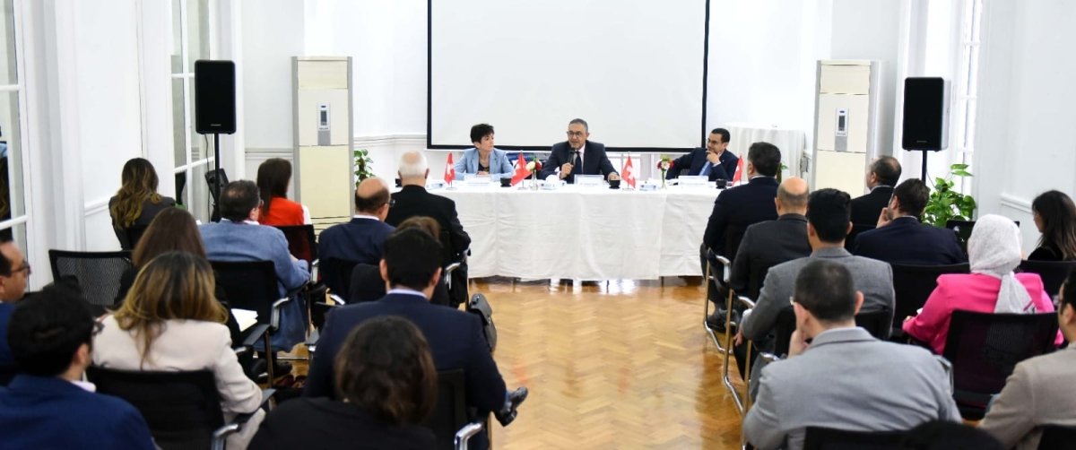 رئيس هيئة الاستثمار وجمعية الأعمال التجارية المصرية- السويسرية يبحثان فرص الاستثمار في مصر