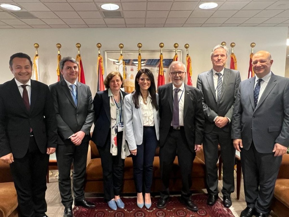 خلال اجتماعات الربيع بواشنطن.. المشاط تلتقي رئيسي بنك الاستثمار الأوروبي والبنك الأوروبي لإعادة الإعمار والتنمية