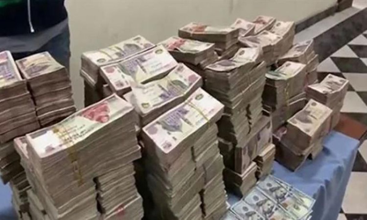 بقيمة 15 مليون جنيه.. الأموال العامة تضبط متهم بالاتجار فى النقد الأجنبي 
