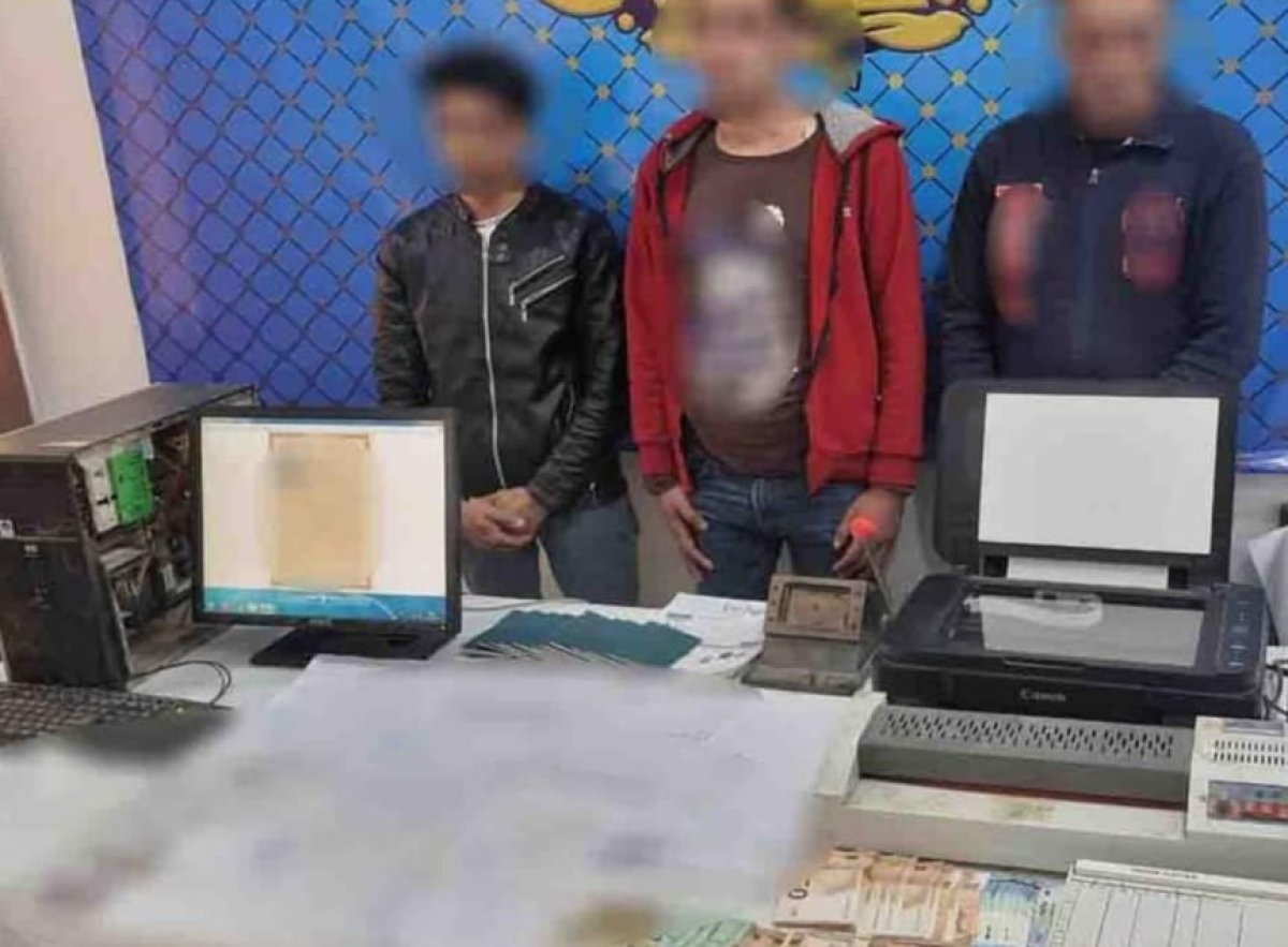 جوازات سفر فوتوشوب.. القبض على 3 متهمين لنصبهم على راغبى السفر للخارج