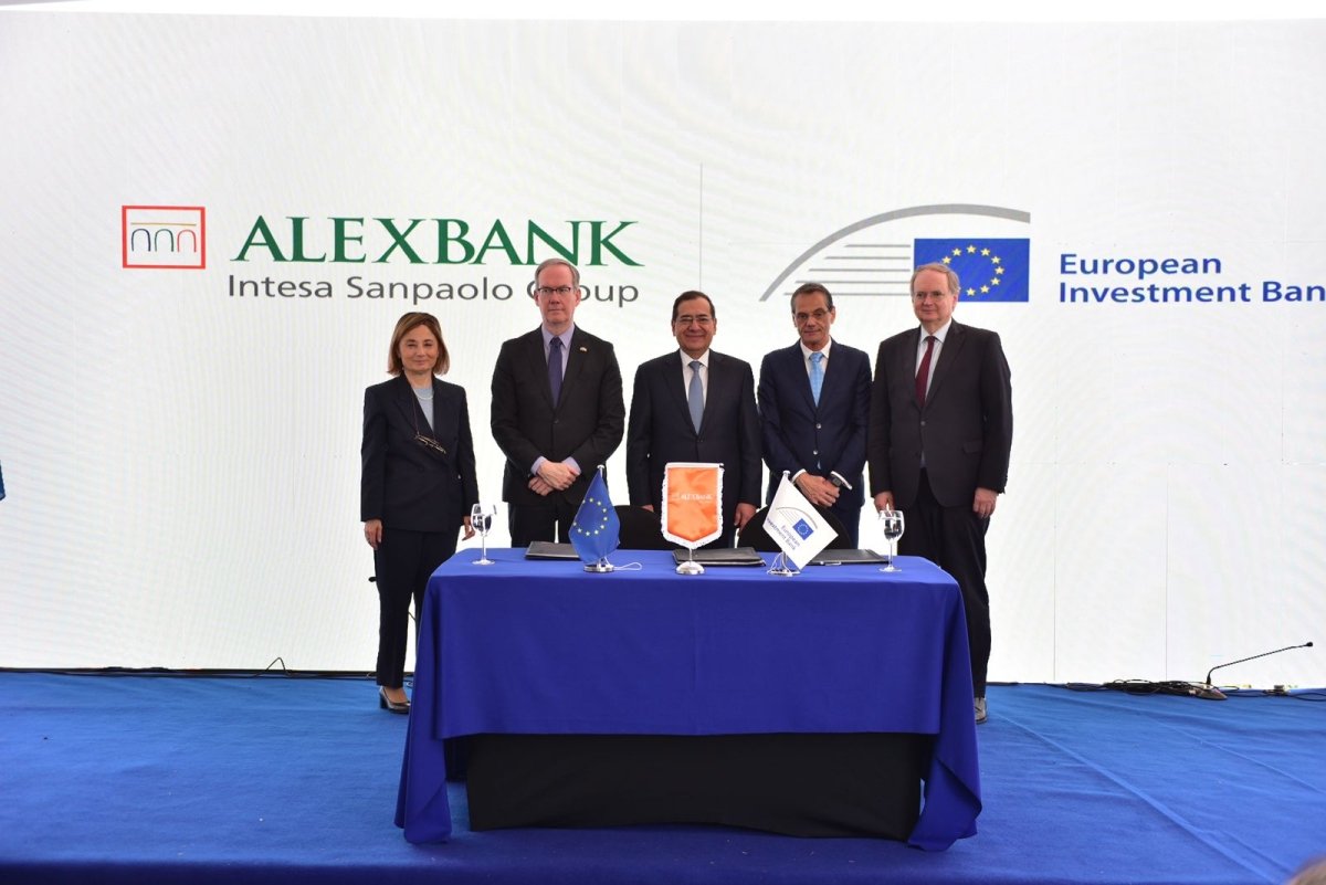 بنك الإسكندرية يخطط لتمويل بقيمة 15 مليون دولار لخفض استهلاك الطاقة وزيادة استخدام الطاقة المتجددة