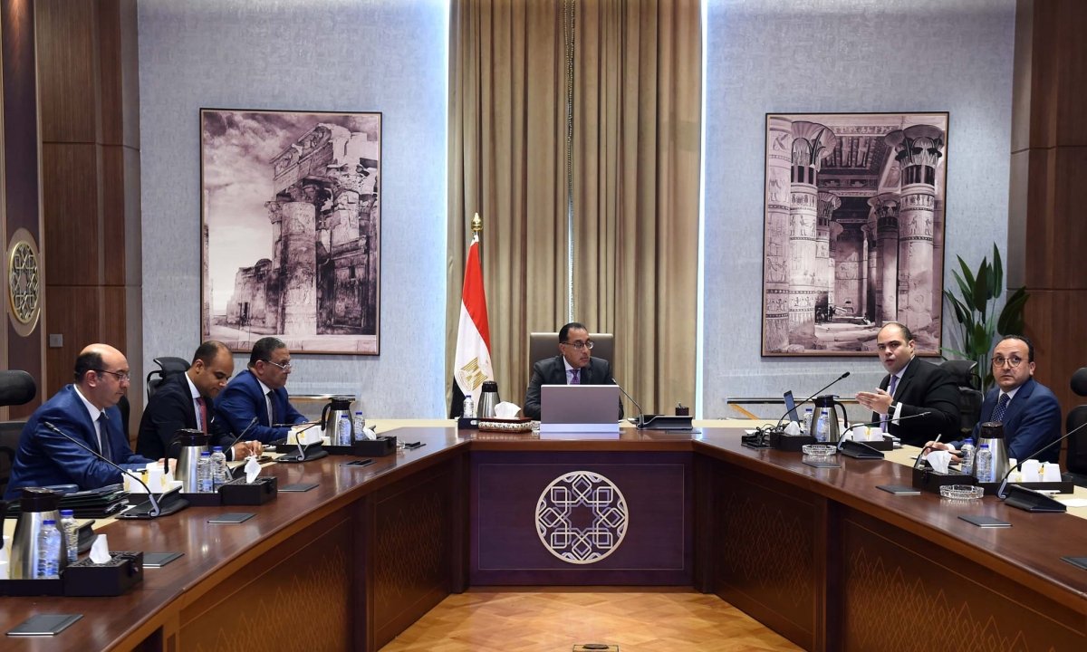 رئيس الوزراء يستعرض مع رئيس جهاز حماية المنافسة التقدم المحرز في عدد من ملفات العمل