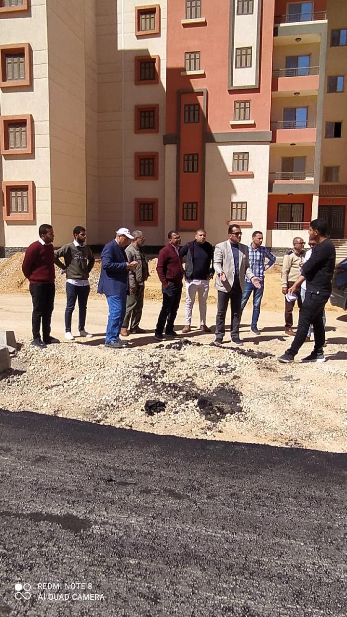 رئيس جهاز مدينة " حدائق العاصمة " يتفقد أعمال الطرق والإسكان والمرافق الجاري تنفيذها بالمدينة