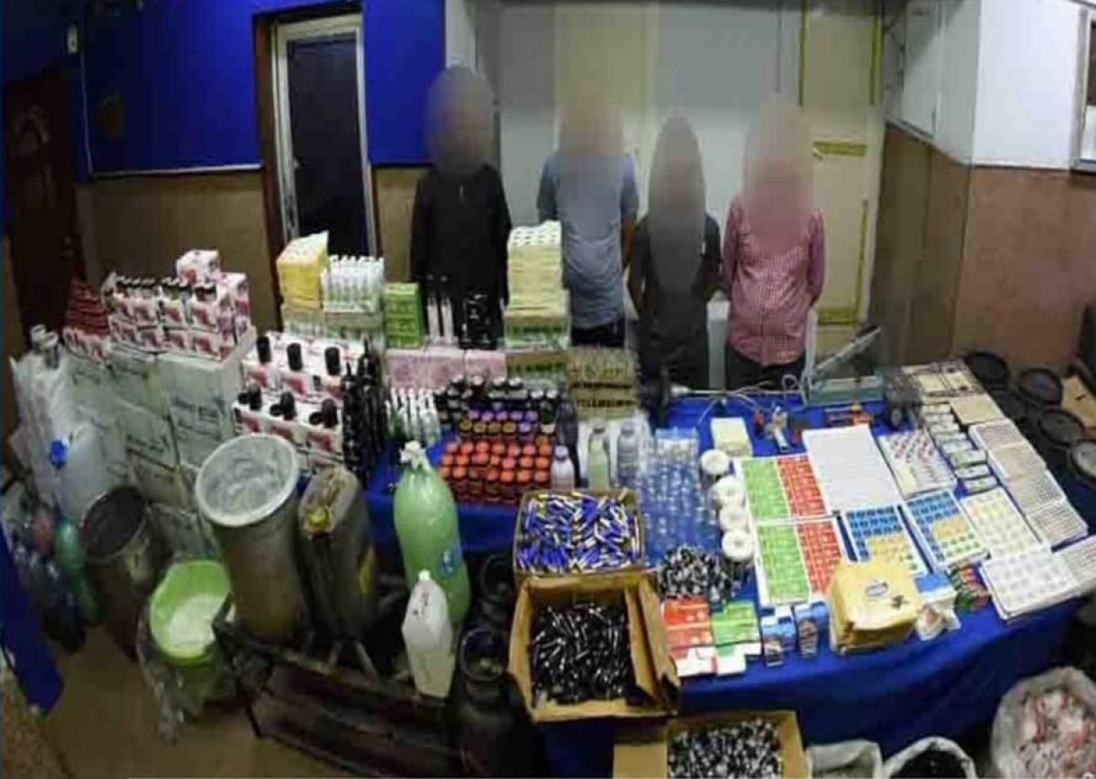 مستحضرات التجميل مغشوشة.. سقوط عصابة تقليد العلامات التجارية بالقاهرة 