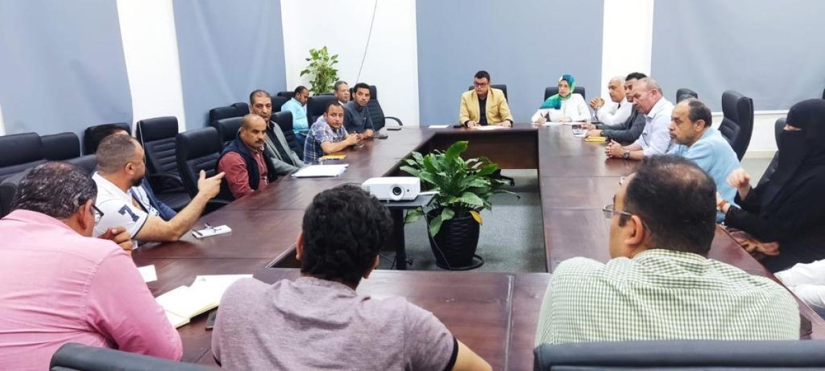 رئيس جهاز " العاصمة الإدارية " يُواصل لقاءاته مع سكان الحي الثالث R3  للاستماع إلى آرائهم ومقترحاتهم