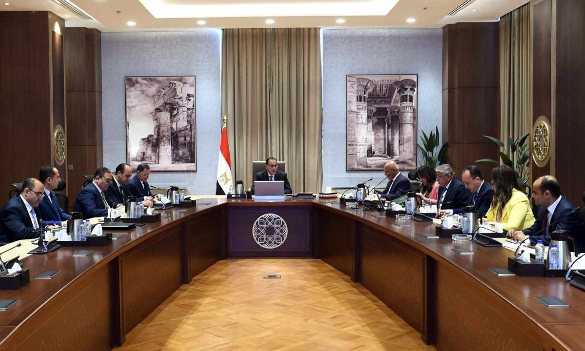 رئيس الوزراء يتابع تنفيذ جهود جذب وتعظيم سياحة اليخوت 