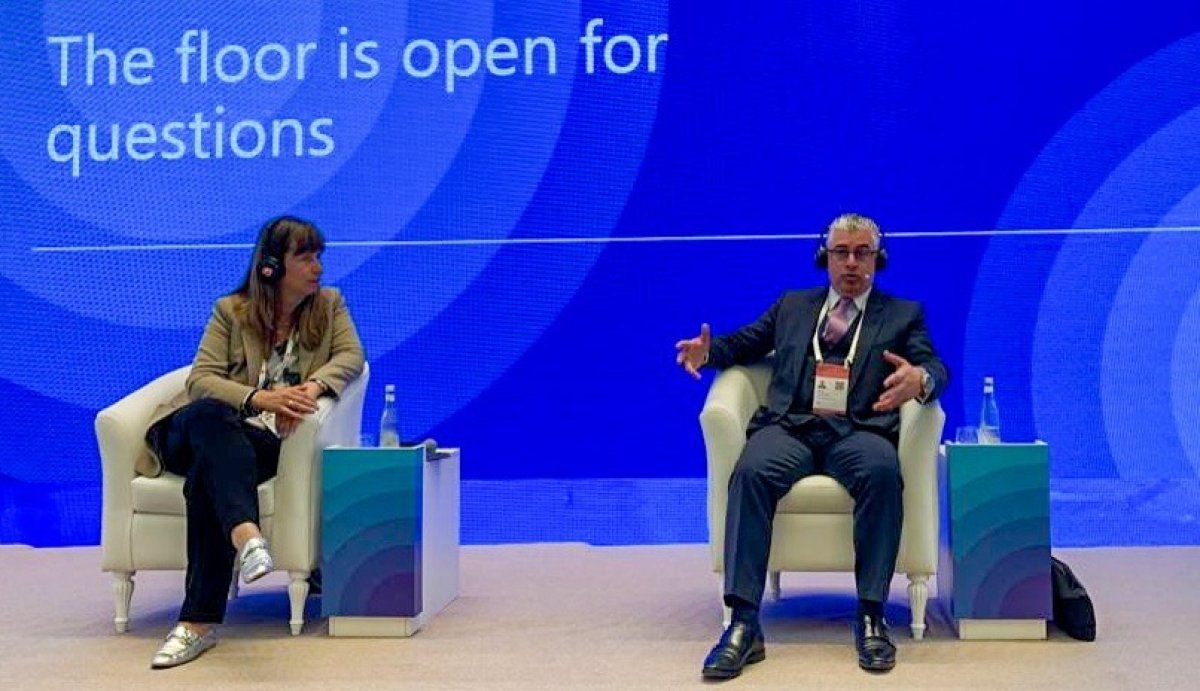 رئيس المنطقة الاقتصادية يشارك في الاجتماع السنوي للبنك الأوروبي لإعادة الإعمار والتنمية بأوزبكستان