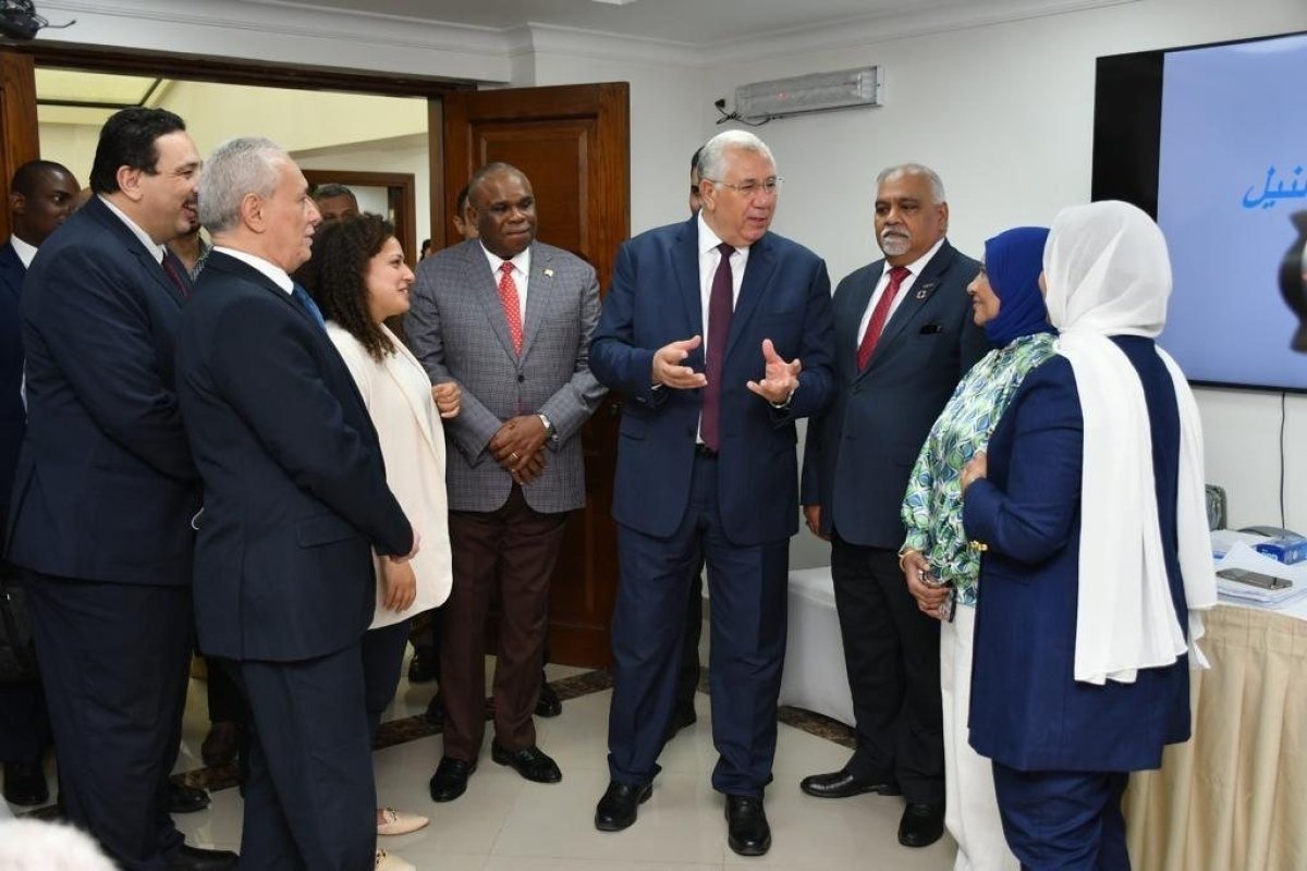 وزير الزراعة يبحث مع رئيس بنك الاستيراد والتصدير الافريقى التعاون المشترك في مجال دعم برامج الأمن الغذائي