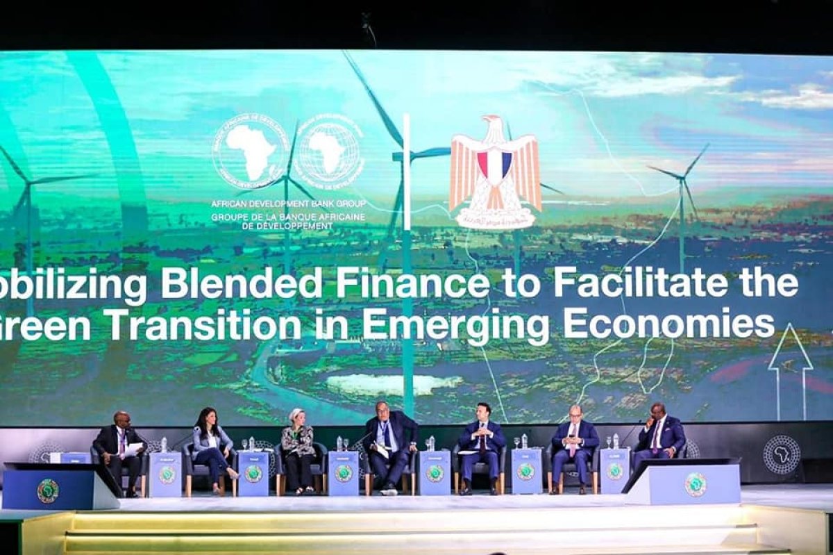 رئيس هيئة الرقابة المالية يشارك في الجلسة النقاشية الأولى للاجتماعات السنوية للبنك الأفريقي للتنمية