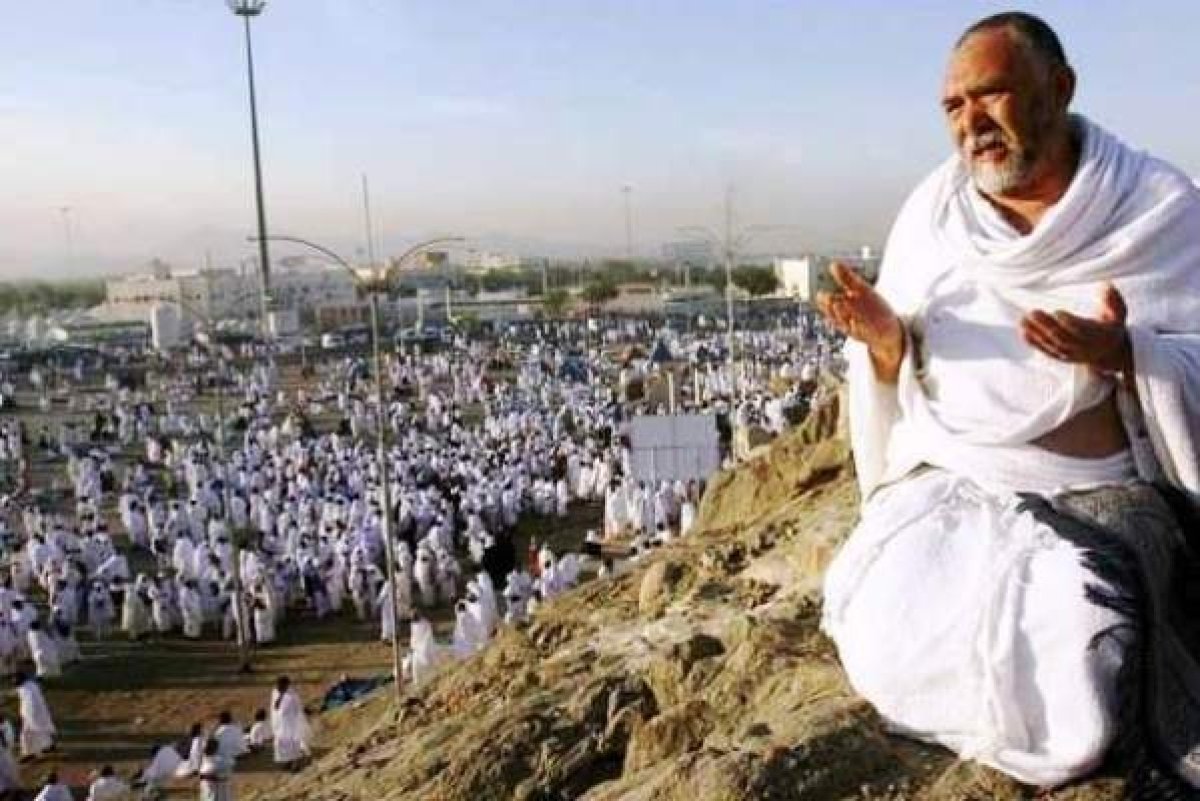 الداخلية تنشر كتاب الحج والعمرة لتقديم الارشادات لضيوف الرحمن 