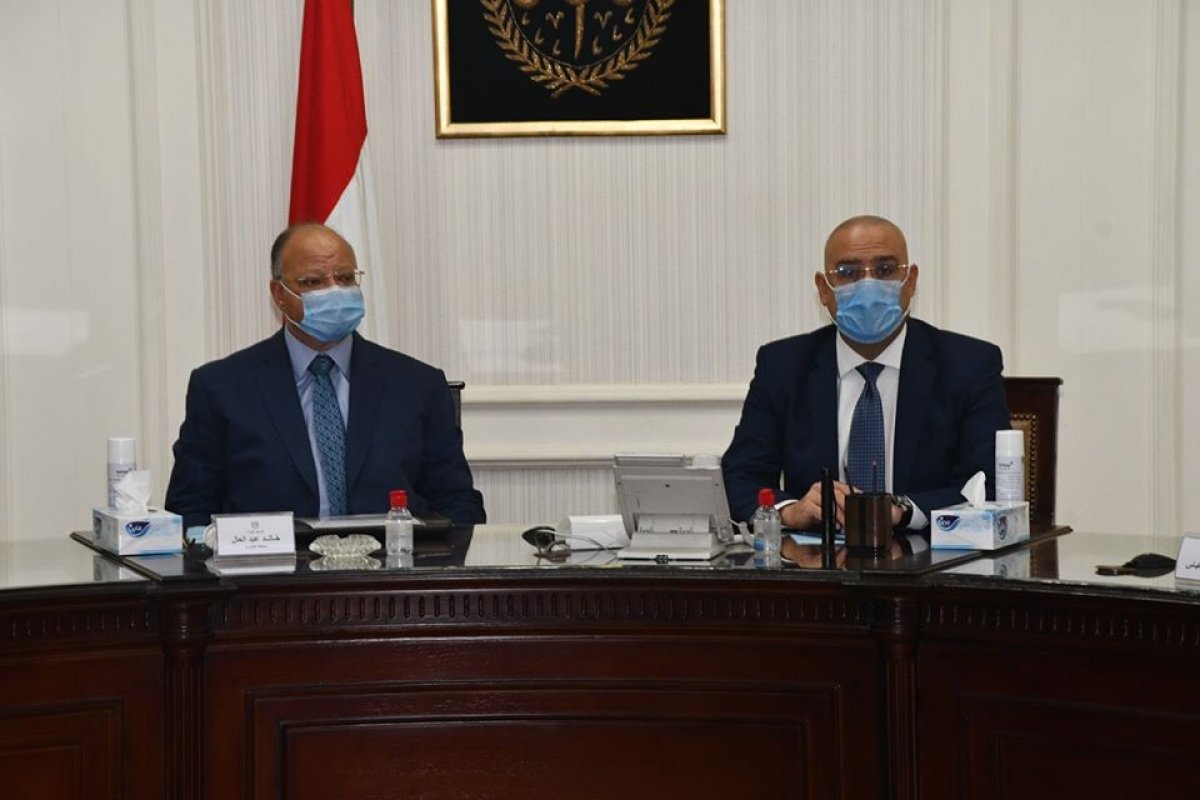 وزير الإسكان ومحافظ القاهرة يستعرضان المُخطط المقترح لمشروع تطوير كنيسة العذراء بحى الزيتون