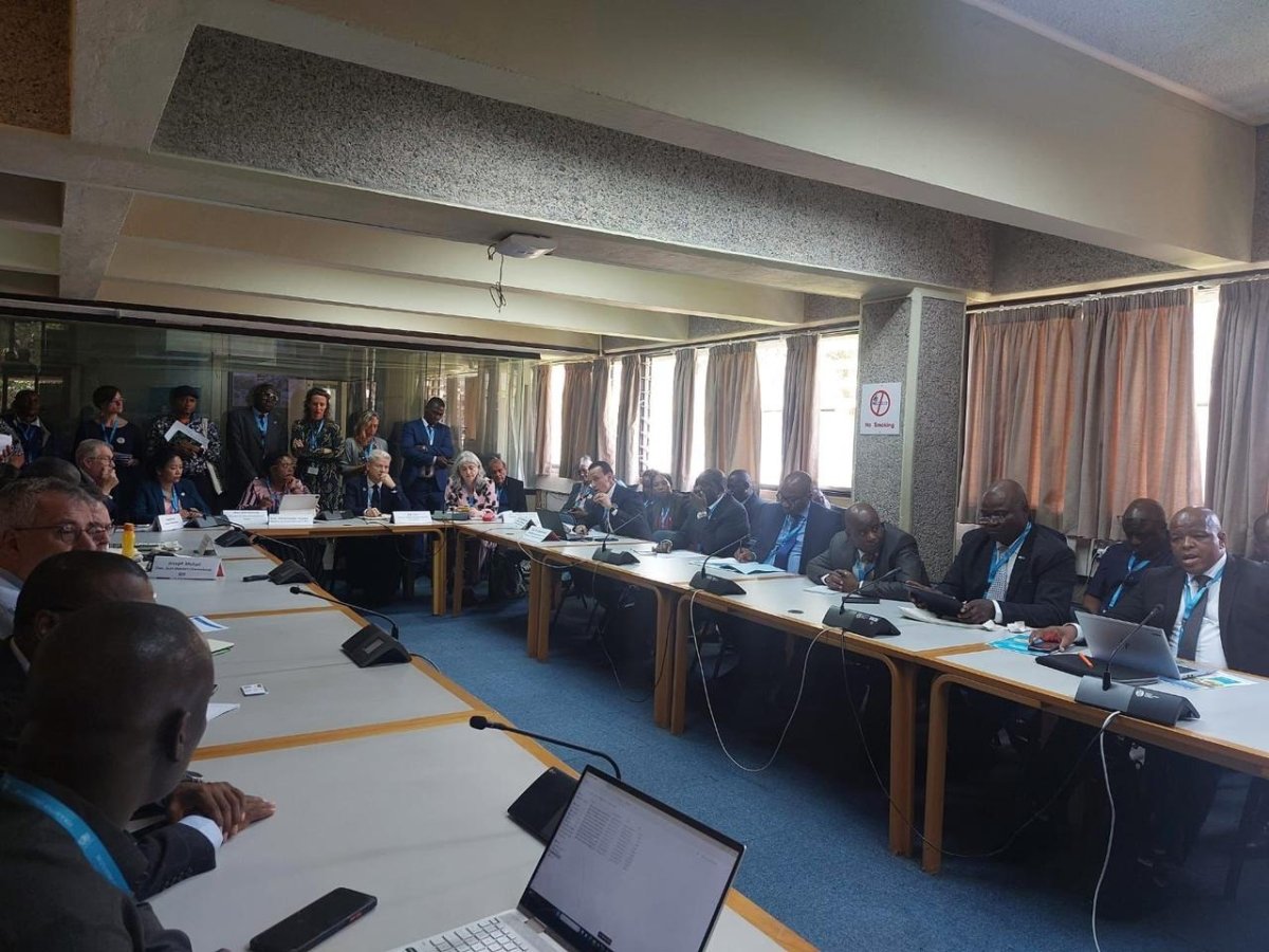 مساعد وزير الإسكان يعرض تجربة مصر في إعداد الاستراتجيية القومية للإسكان وتطوير المناطق العشوائية