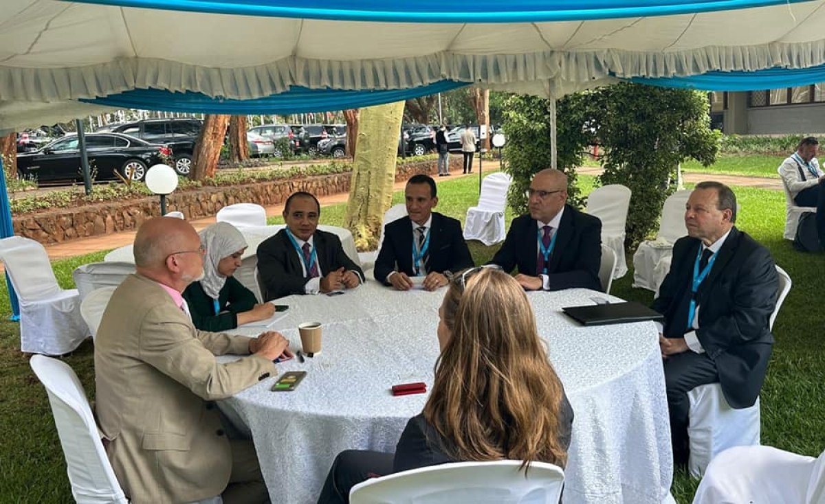 وزير الإسكان يلتقى المرشح لرئاسة المنظمة الحكومية الدولية المعنية بتغير المناخ