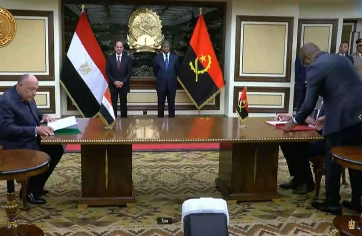 الرئيس السيسي ونظيره الأنجولي يعقدان جلسة مباحثات ومؤتمرًا صحفيًا مشترك بالعاصمة الأنجولية لواندا