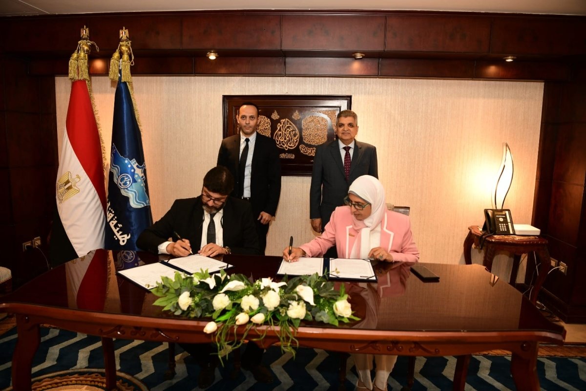 لإنشاء مصنع للبتروكيماويات بالعين السخنة.. الفريق أسامة ربيع يشهد توقيع مذكرة تفاهم مع شركة أنكوراج للاستثمارات