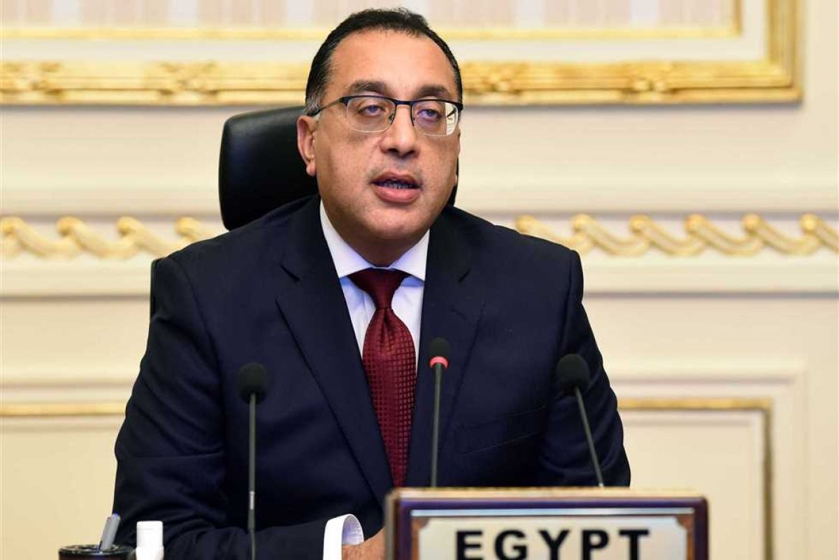 رئيس الوزراء يتلقى تقريراً من رئيس الجهاز المركزي للتنظيم والإدارة