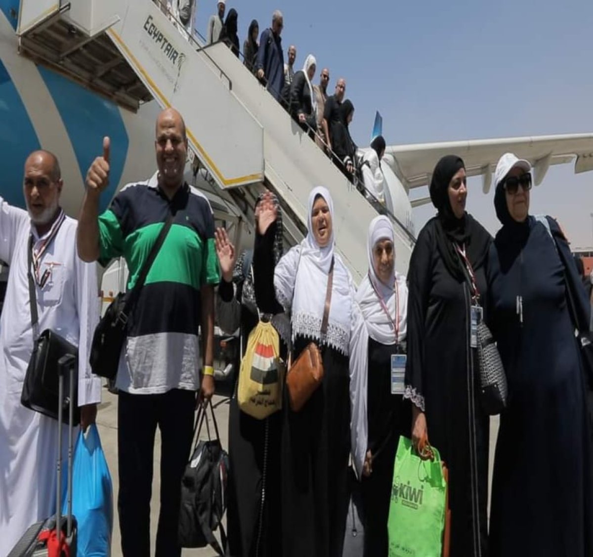 الداخلية تستقبل آخر أفواج حج القرعة بمطار القاهرة 