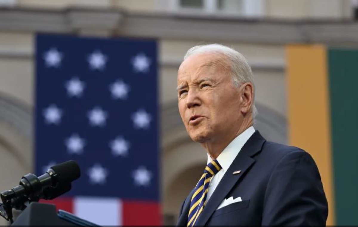 رغم  التضخم.. بايدن يتباهى بقوة الاقتصاد الأميركي 