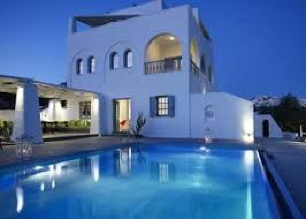 "أبتيرن للتطوير" تطرح المرحلة الثالثة بمشروع "سنتريك" الإدارى التجارى بالقاهرة الجديدة 