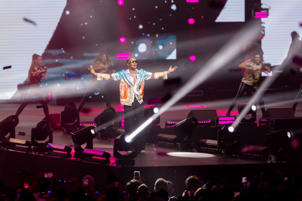 محمد رمضان ونجوم عالميون يتألقون على مسرح محمد عبده ببوليفارد رياض سيتي