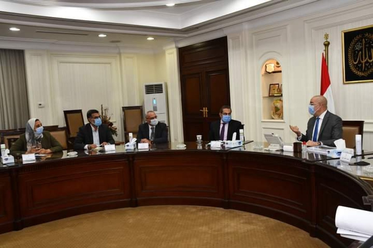 الجزار: ضبط العمران سيعود بالنفع على جميع المواطنين ويتماشى مع النهضة التى نشهدها حاليا