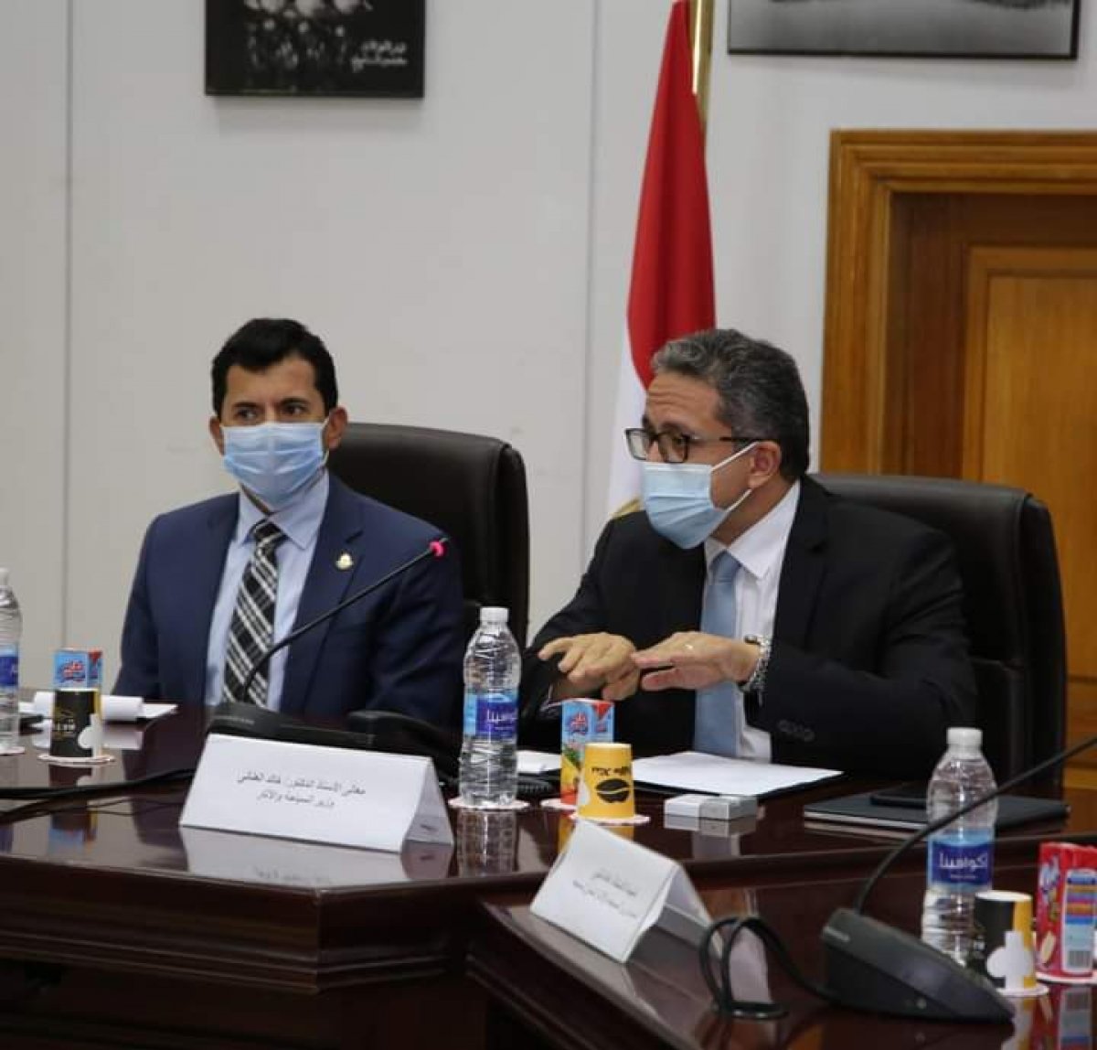 صبحي" و"العناني" يبحثان التعاون في مجال السياحة الرياضية